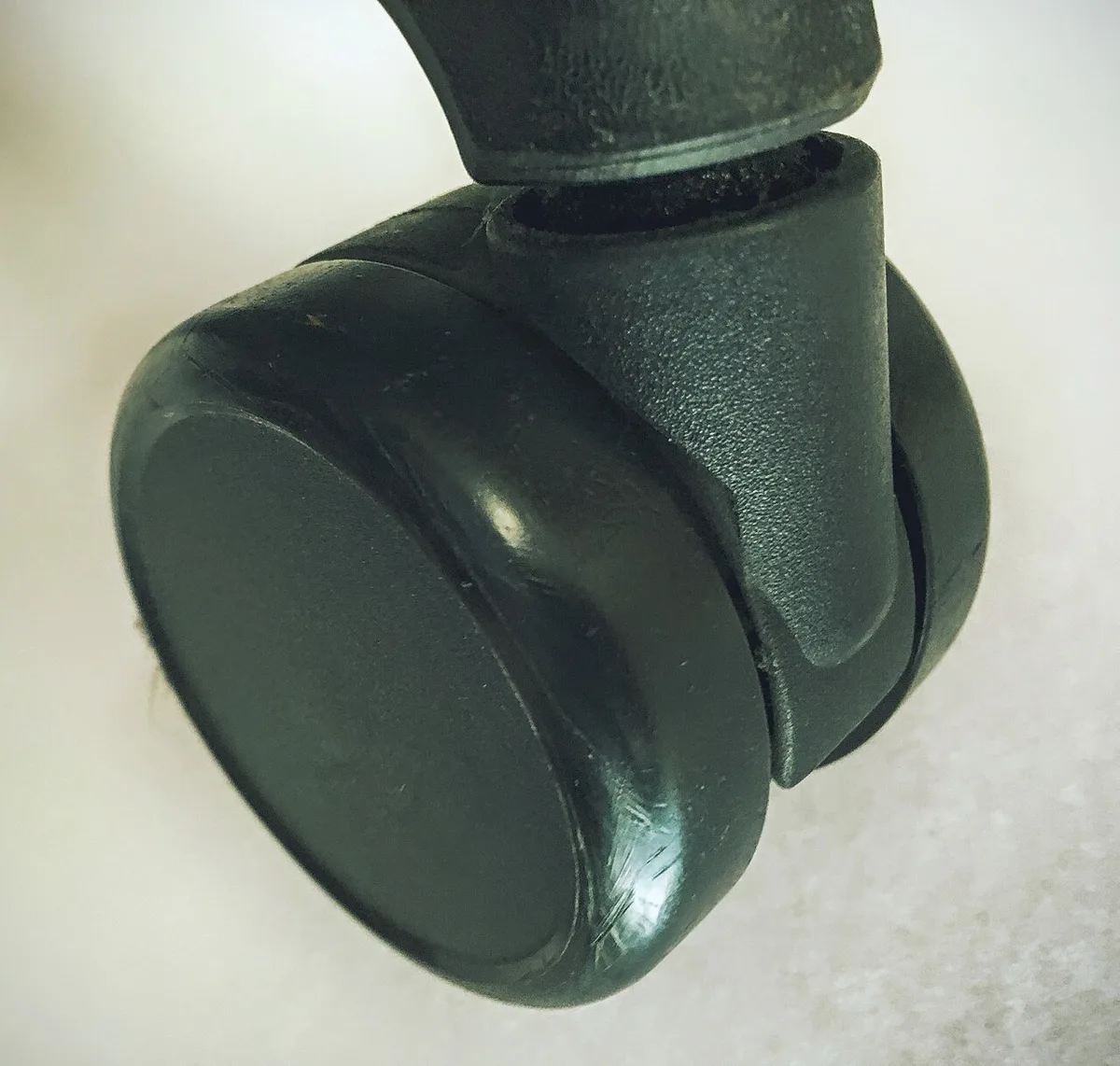 how to replace office chair wheels
